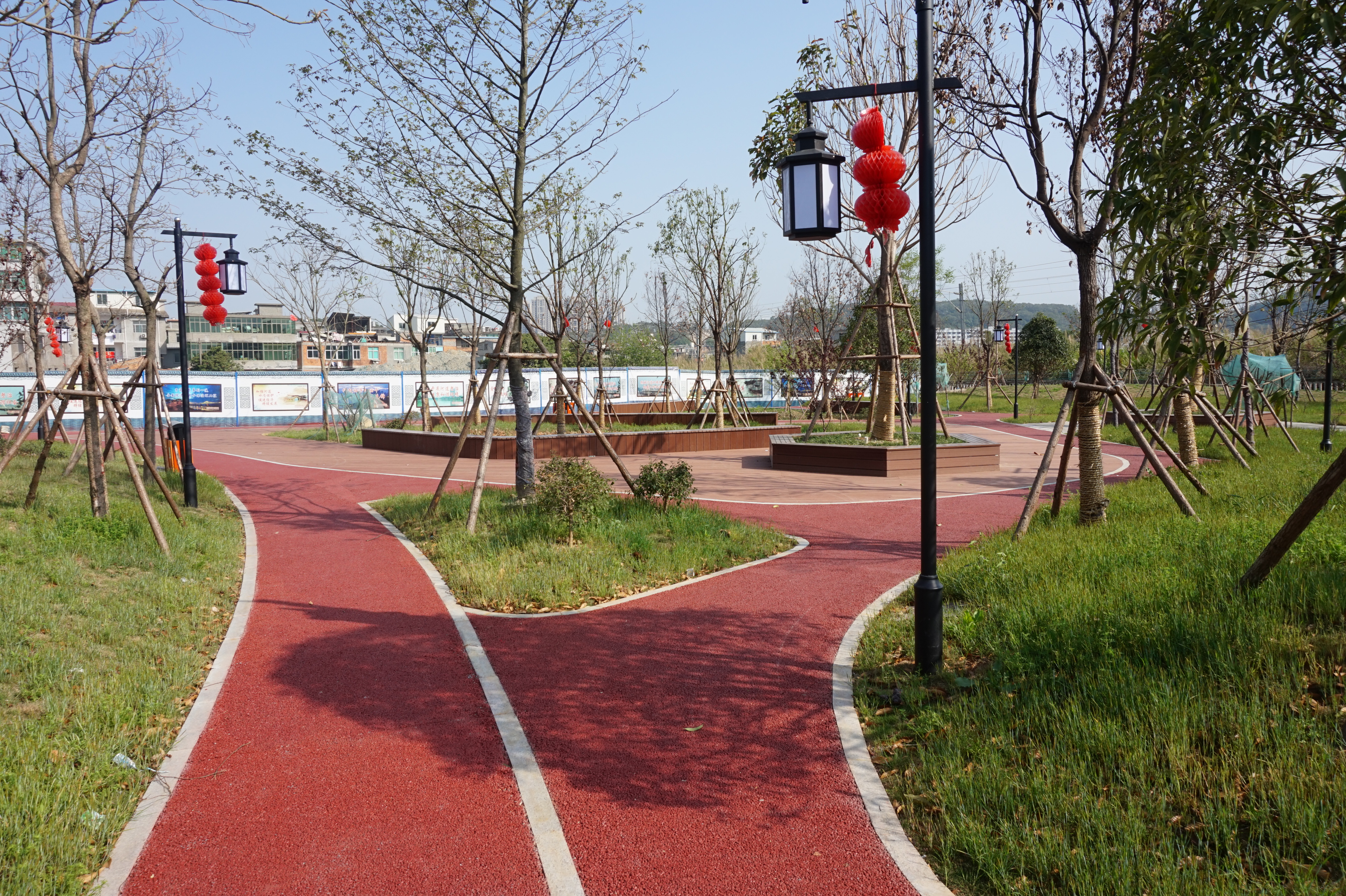 倉山浚邊河串珠公園